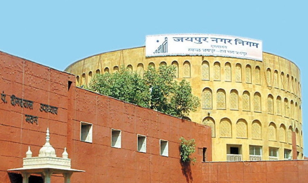 नगर निगम के इंजीनियर कोर्ट में, शहर भगवान भरोसे!