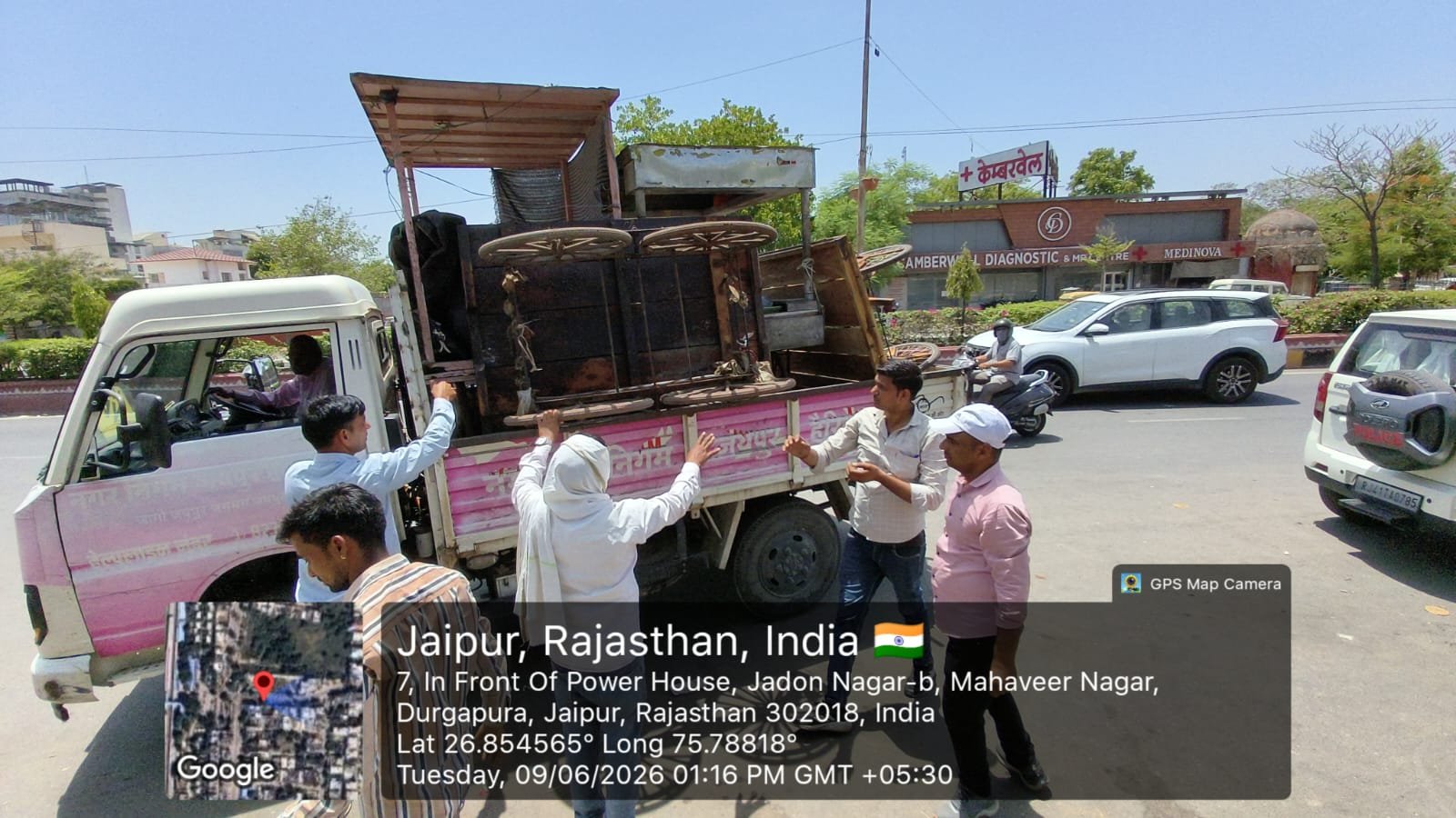 तीन दिन में 22 केन्टर सामान जब्त, 16 हजार रुपये कैरिंग चार्ज वसूला; सड़कों को अतिक्रमण मुक्त बनाने में जुटा नगर निगम जयपुर
